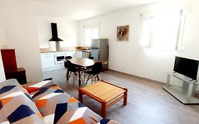 Appartement 45M2 Parking Gratuit En Plein Centre Ville